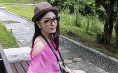 动漫美女脱小内内露尿口